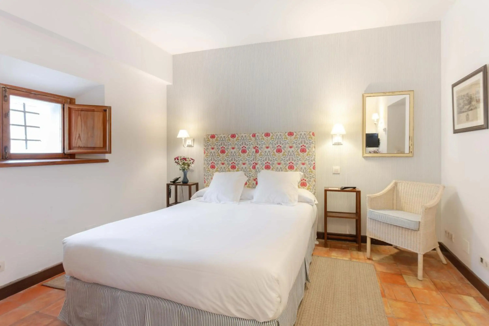 Hotel Puerta de la Luna