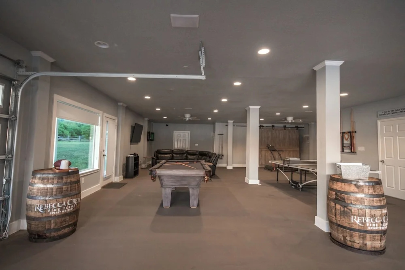 Paradise Pointe 4 Bedrooms 3.5 Bathrooms Home