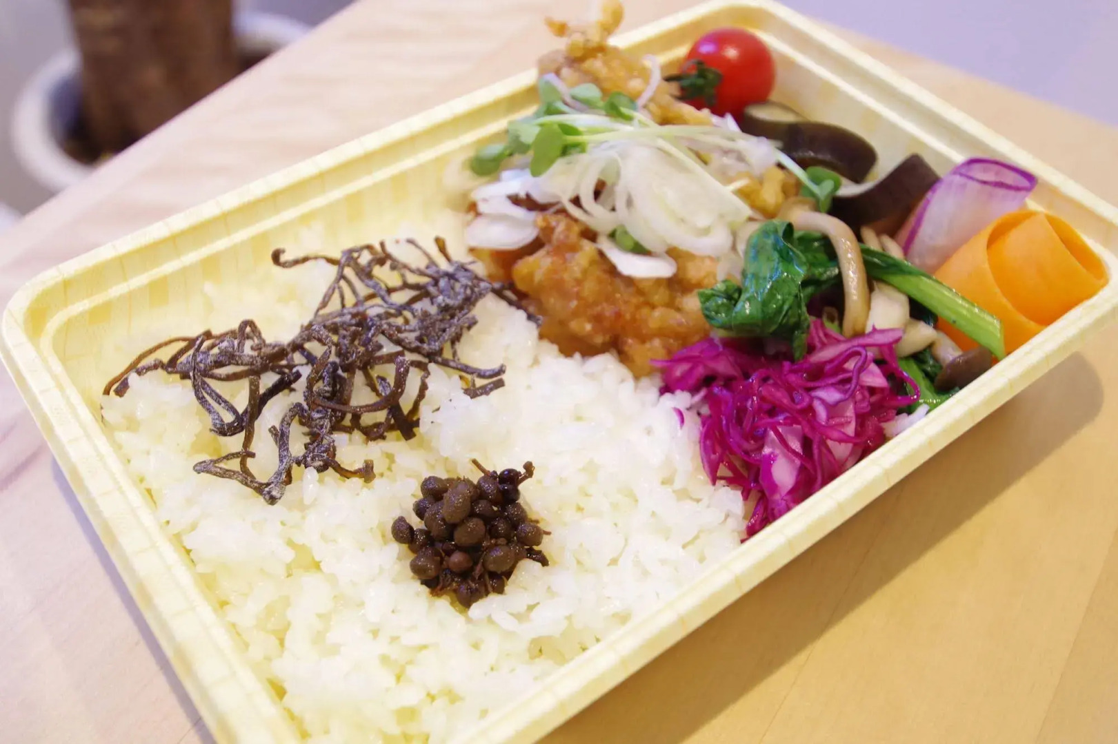 Ark Hostel & Cafe Dining