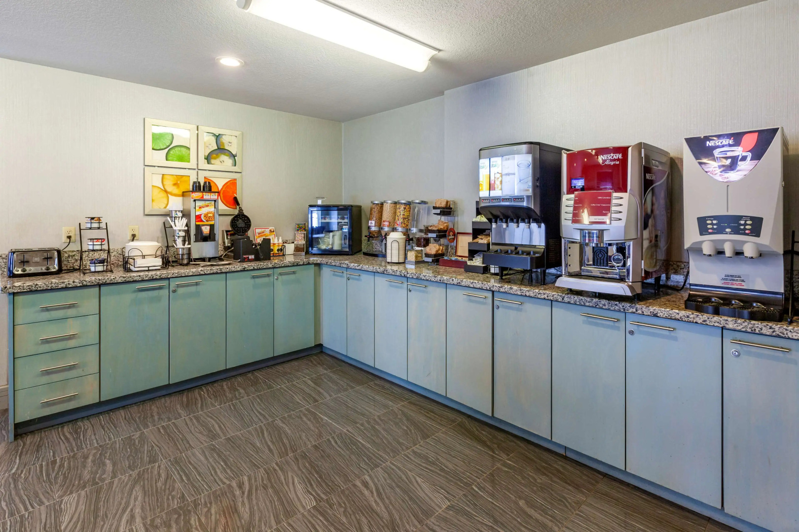 Best Western Plus Woodstock Inn & Suites