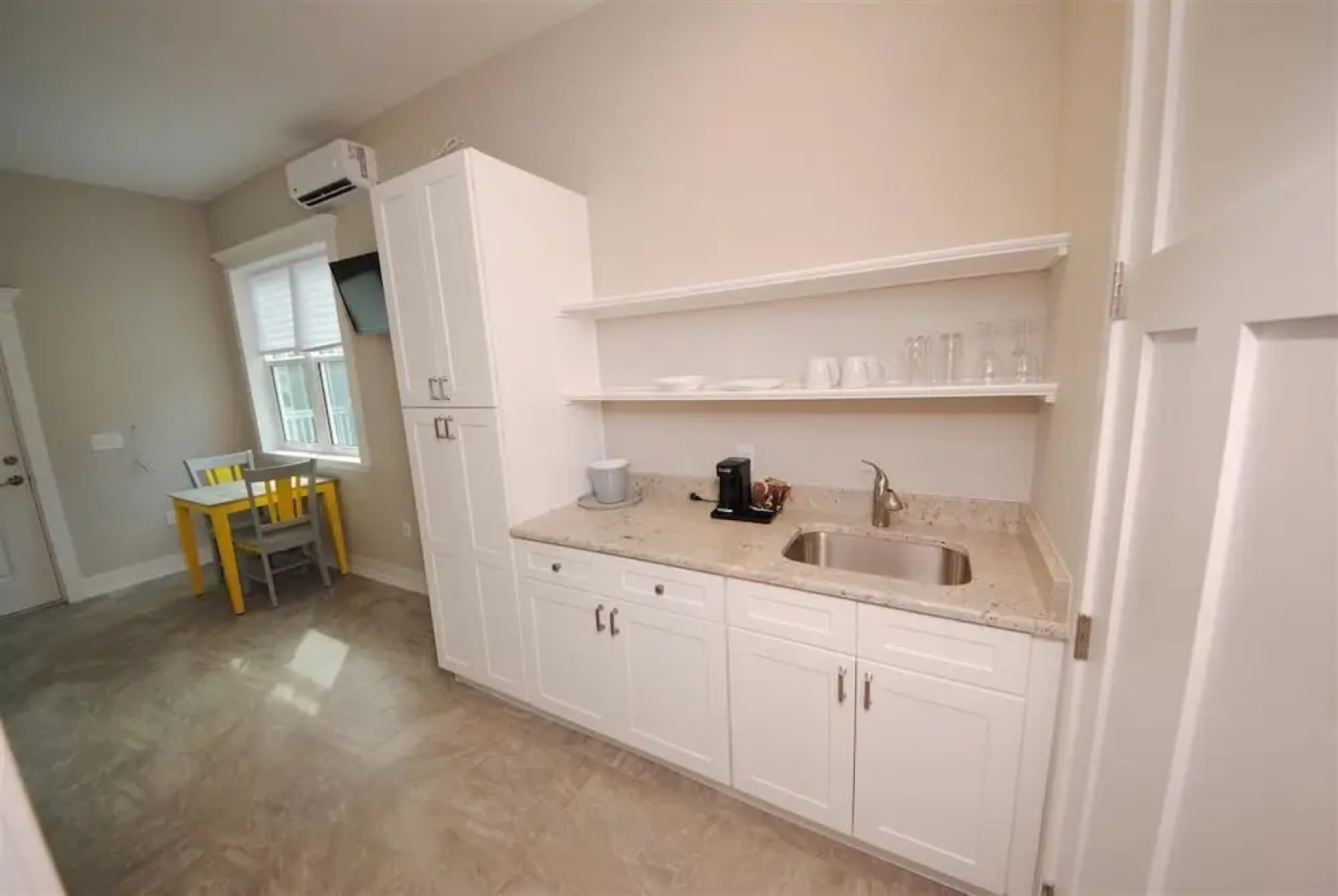 Beyond The Wall Bed and Breakfast