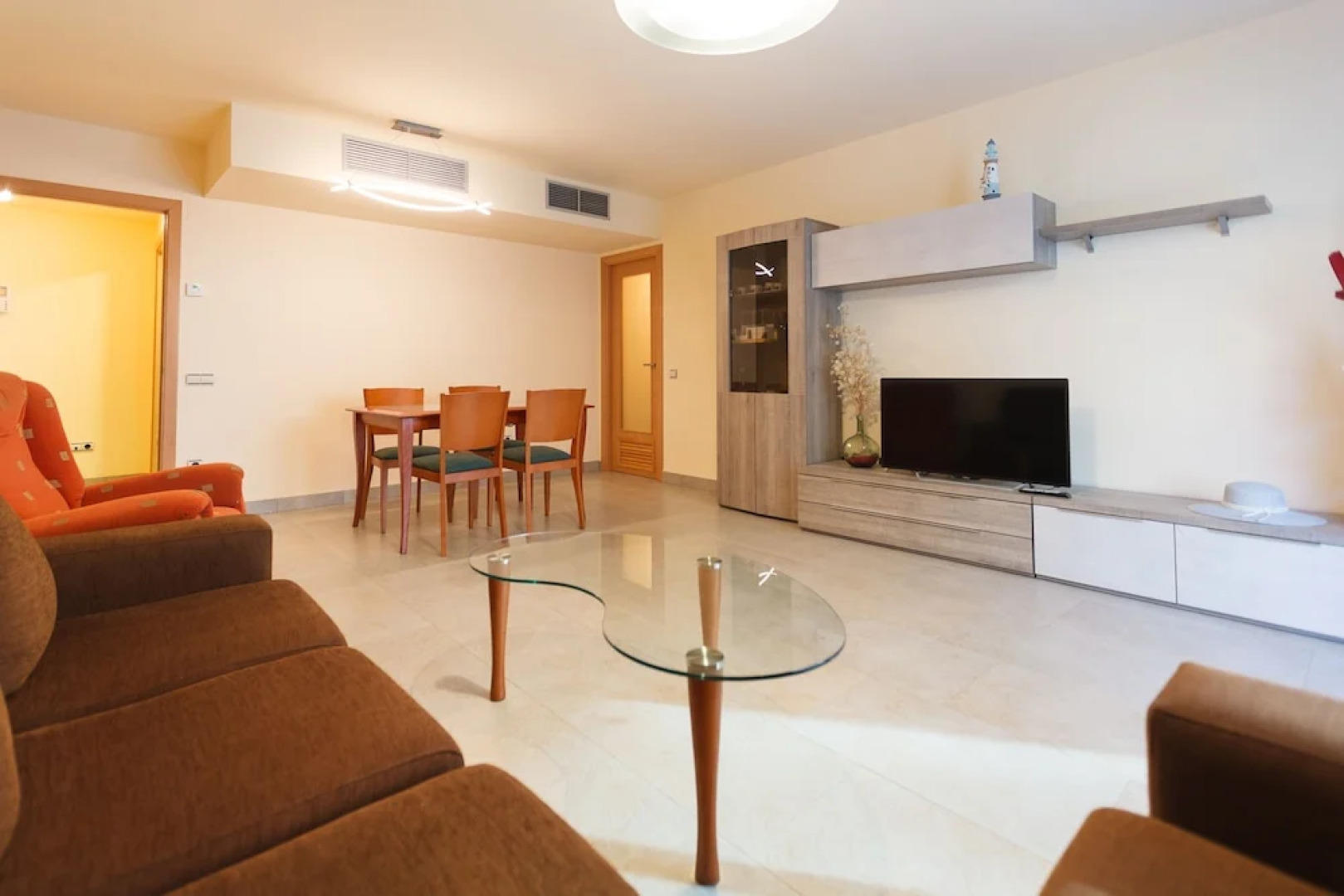 Miramar Serveis - Augusta Esquirol