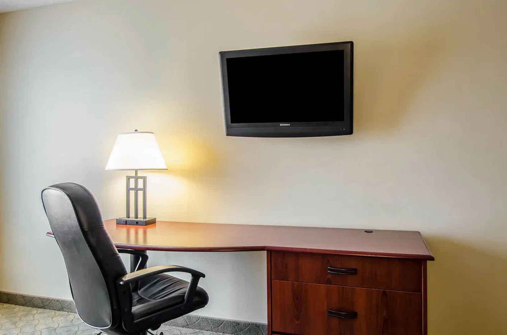 Sleep Inn & Suites Van Buren