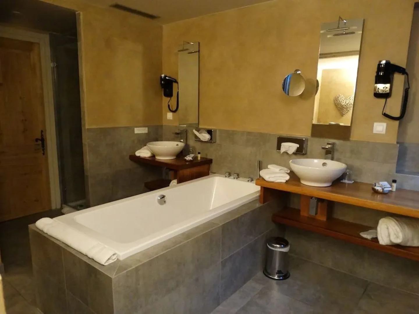 Charme & Business Hôtel Lyon