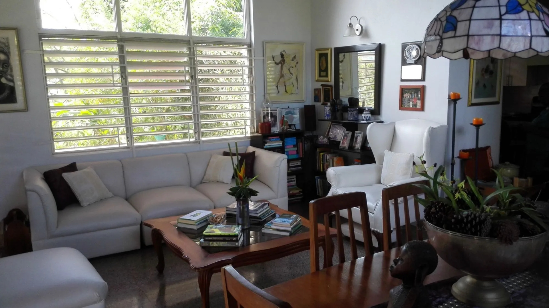 Neita's Nest - Jamaican Bed & Breakfast