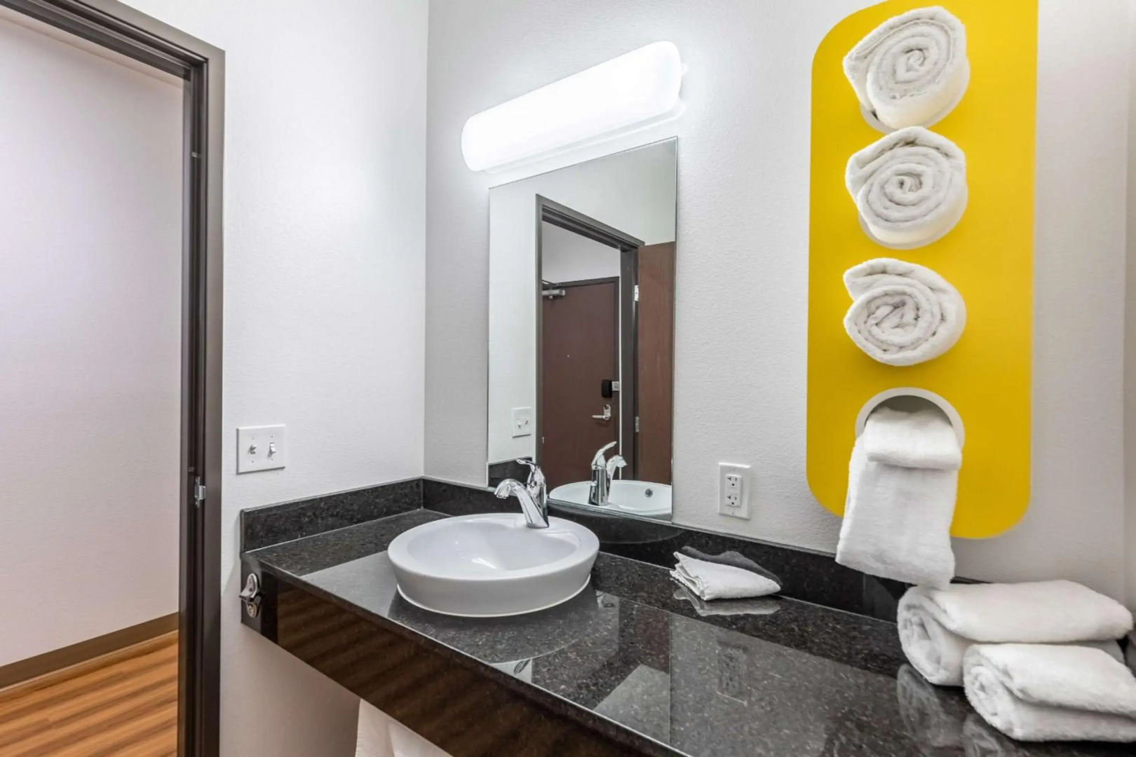 Motel 6 Las Vegas, NV - Motor Speedway