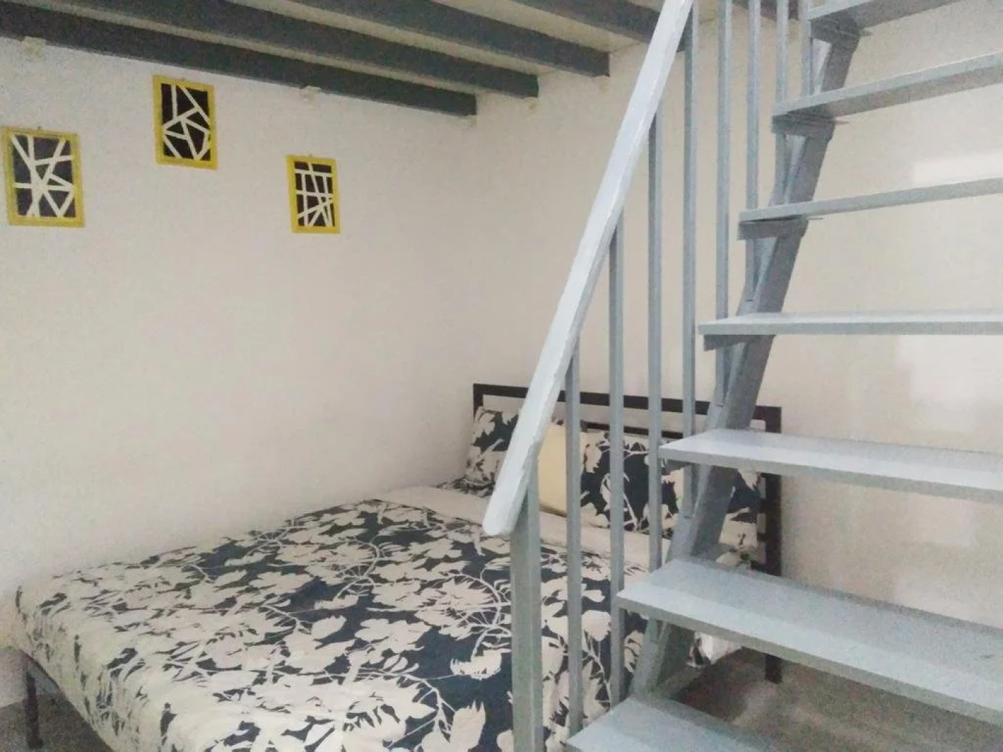 Stay99 House 2