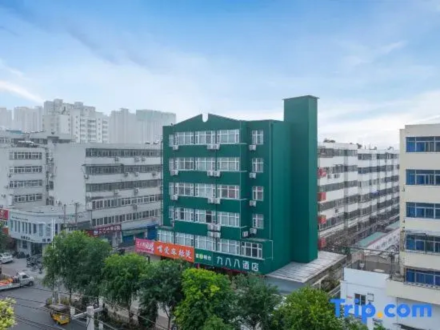 Xinxiang 988 Hotel (No. 2 Middle School and Second Hospital Branch)