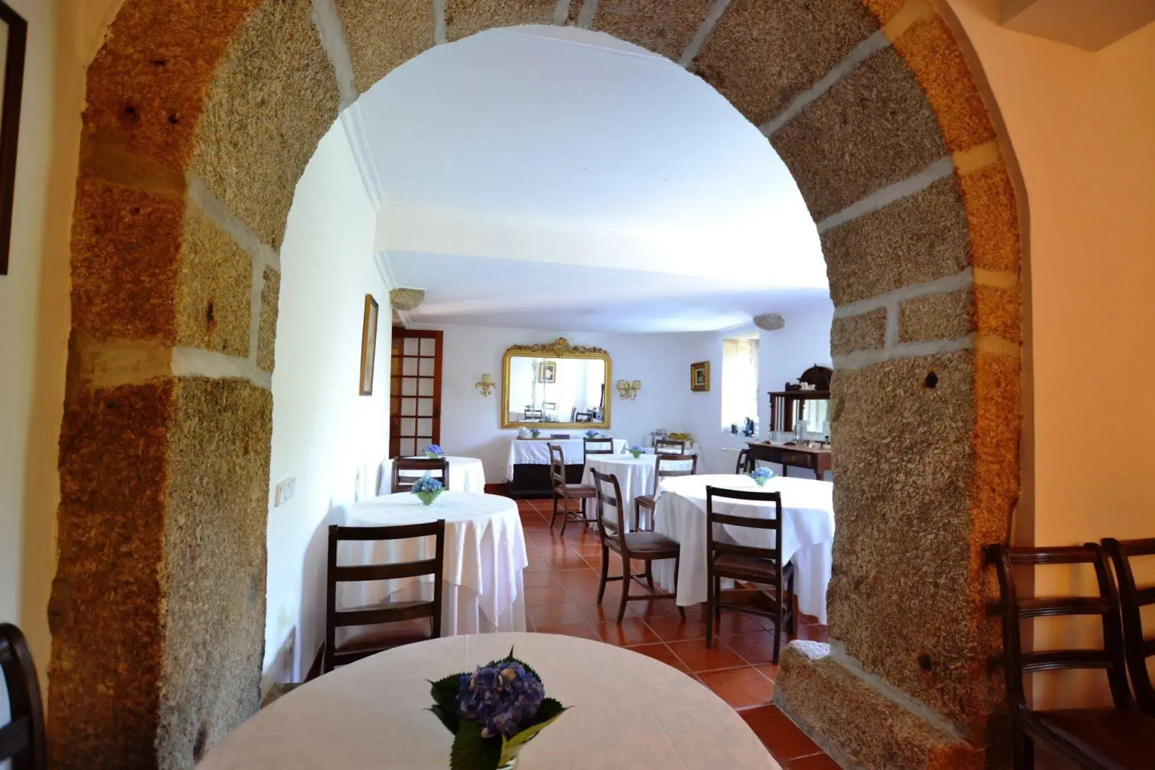 Casa dos Assentos de Quintiaes