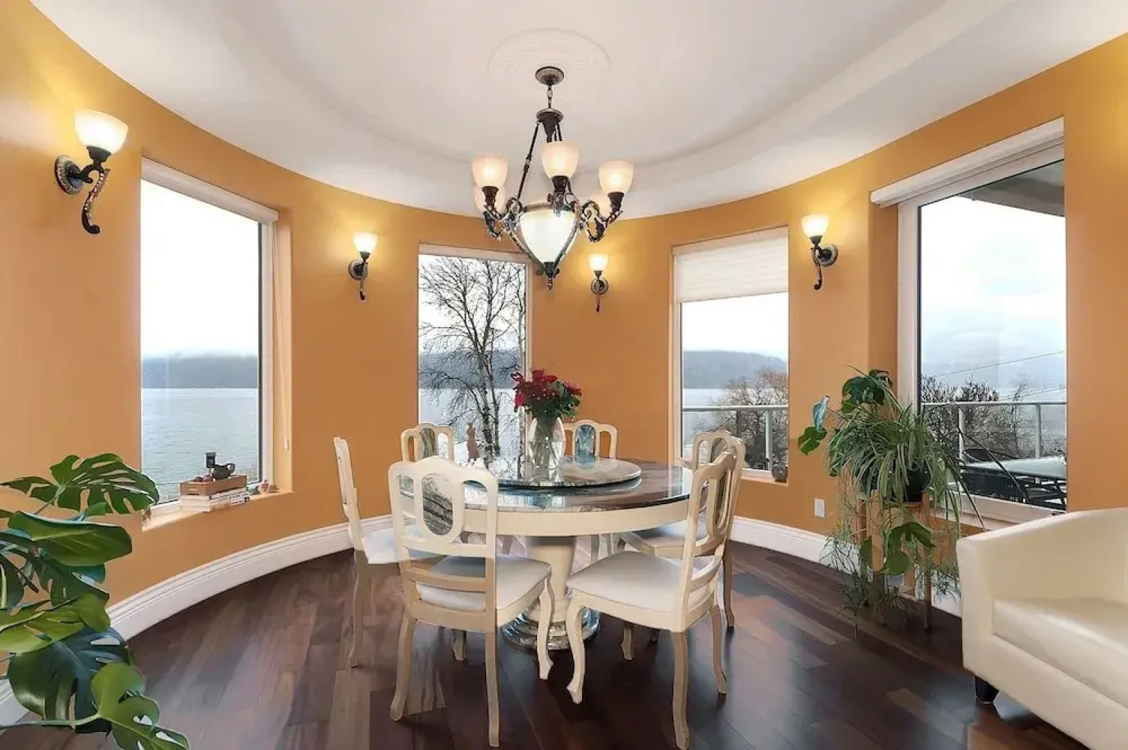 Beach Ave Castle Luxury Vacation Rental