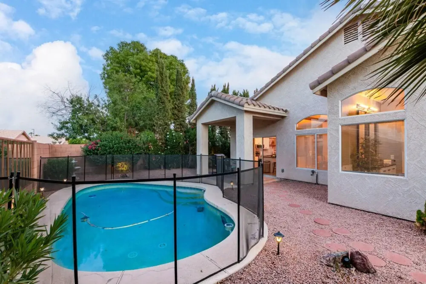 Ivanhoe Gilbert 3 Bedroom Home by RedAwning