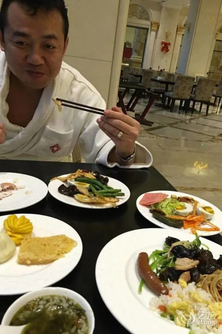 Bihu Hotspring Resort