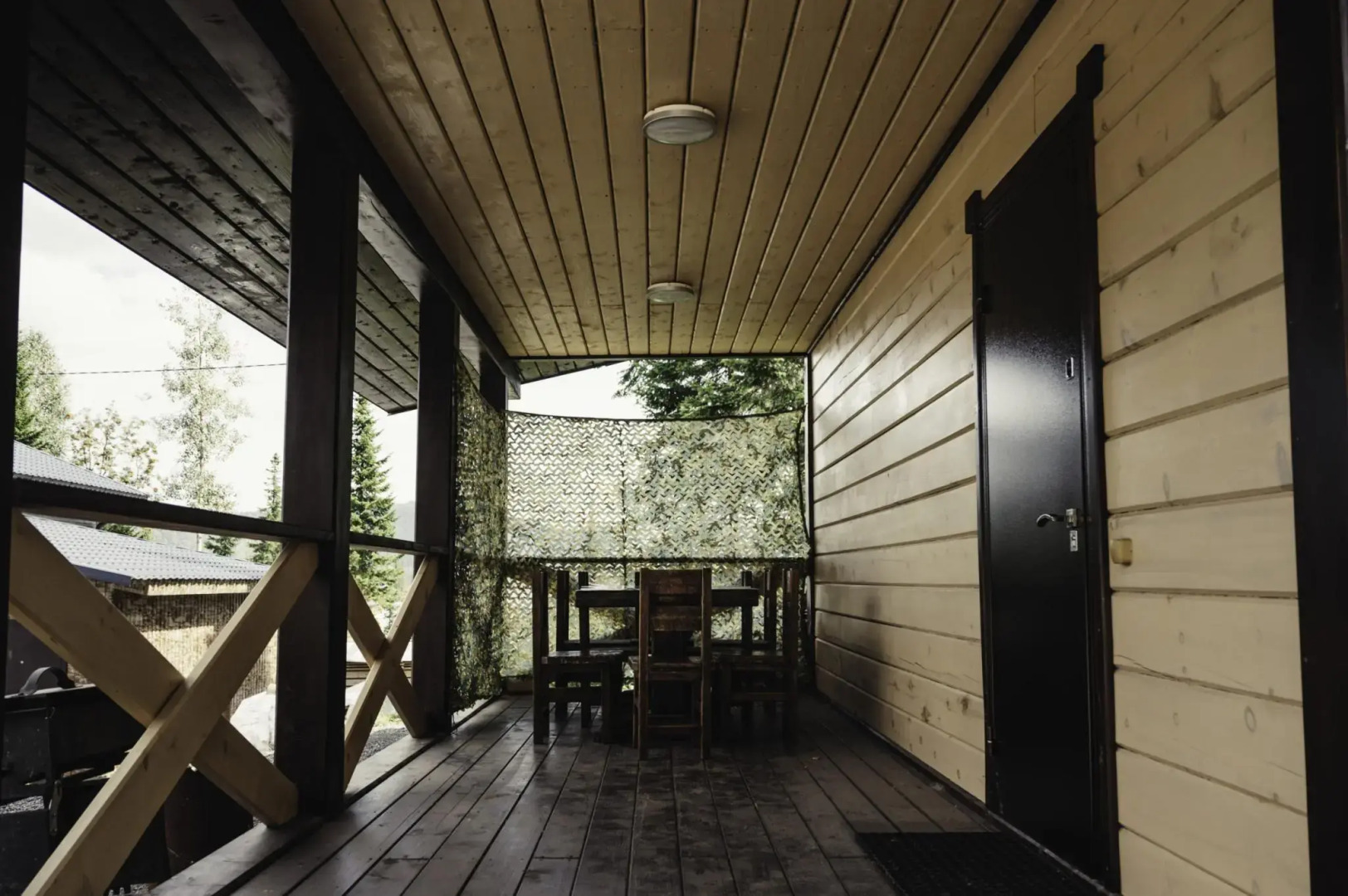 Отель Шепоты