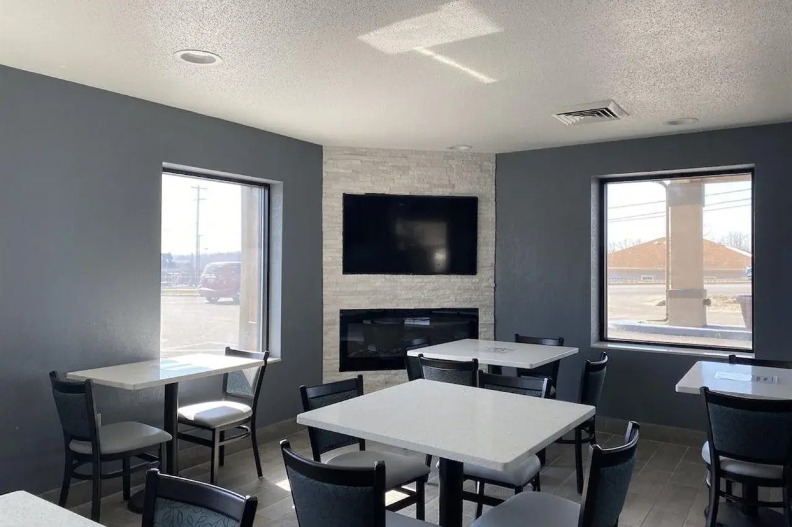 Quality Inn & Suites Big Rapids near University