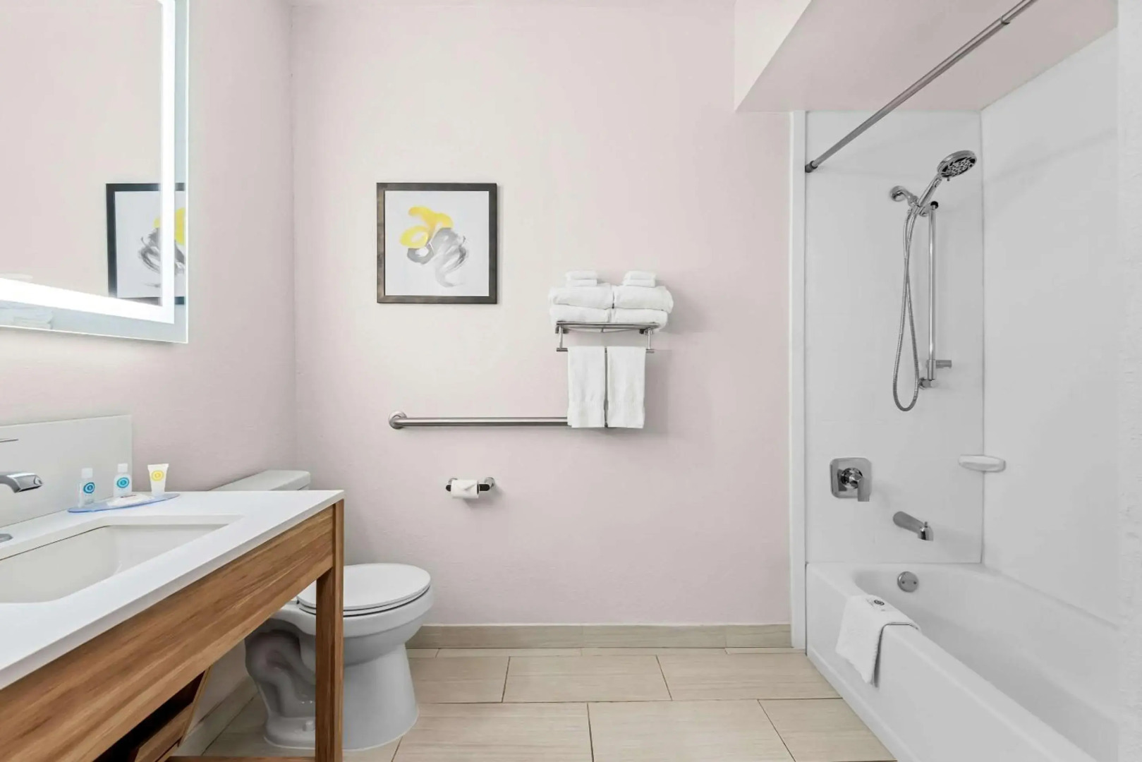 Comfort Suites Denver North - Westminster