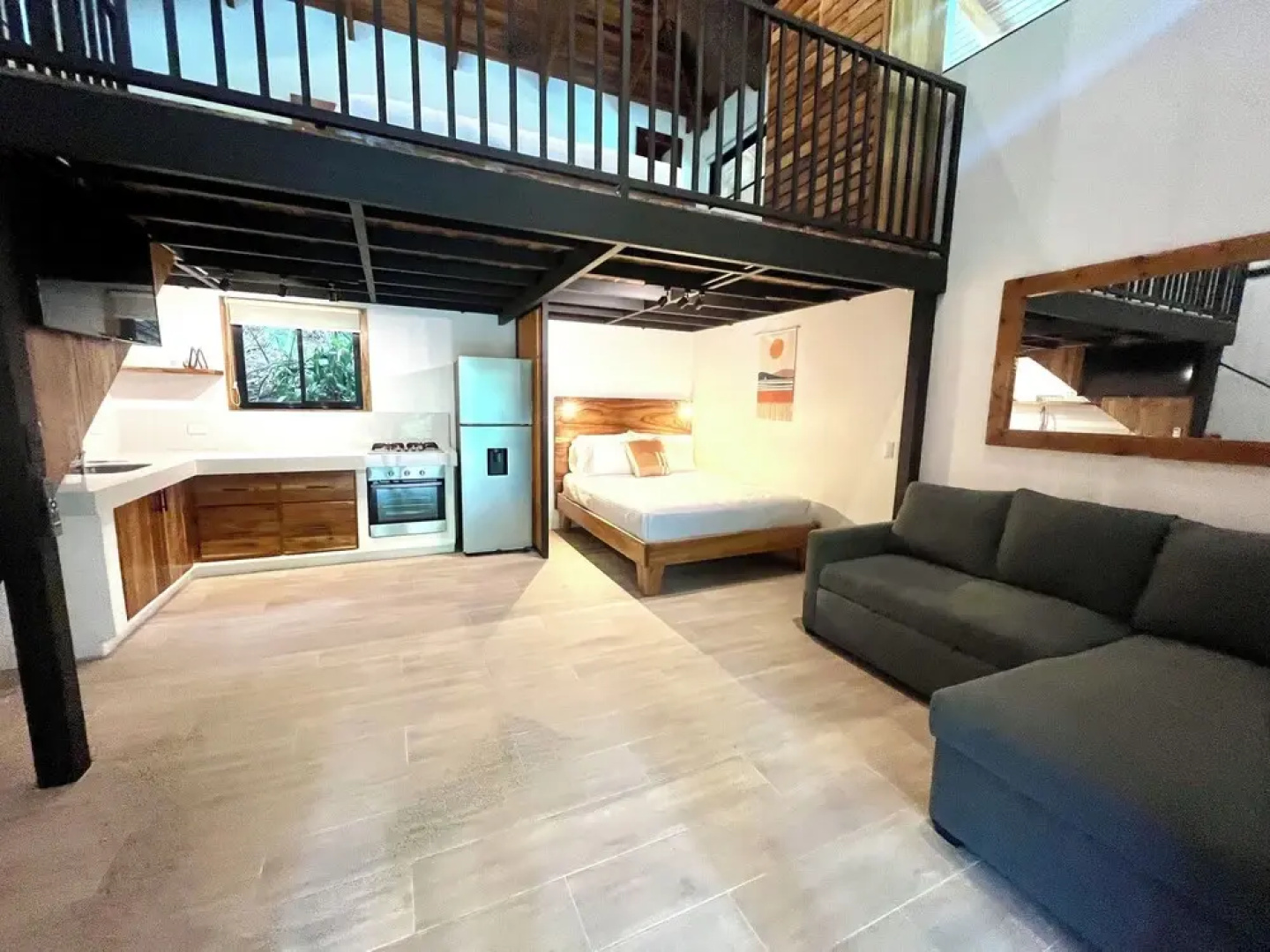 Makanas Beach Bungalows
