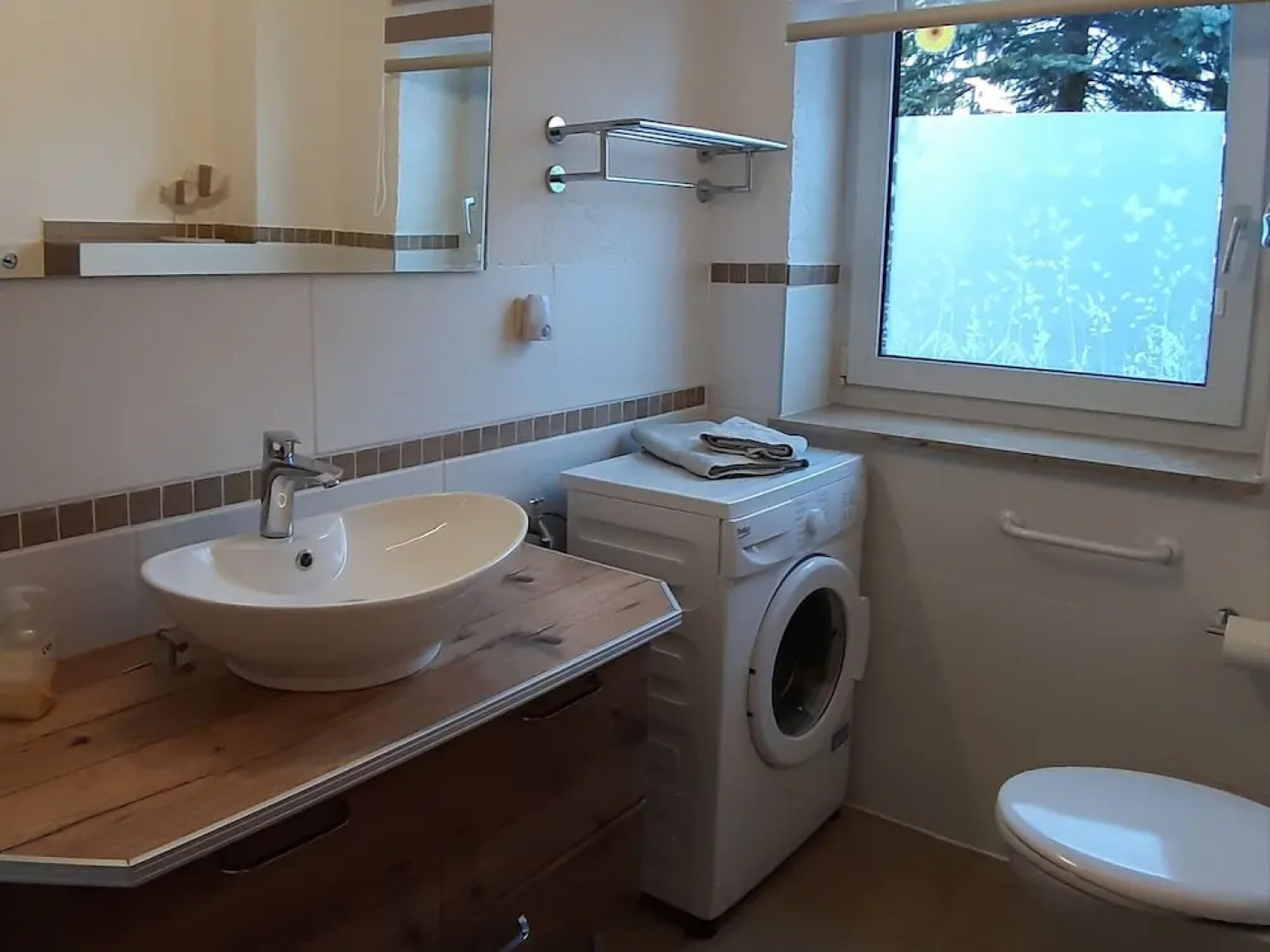 Sunny Holiday Apartment at the Forest Büdnerreihe