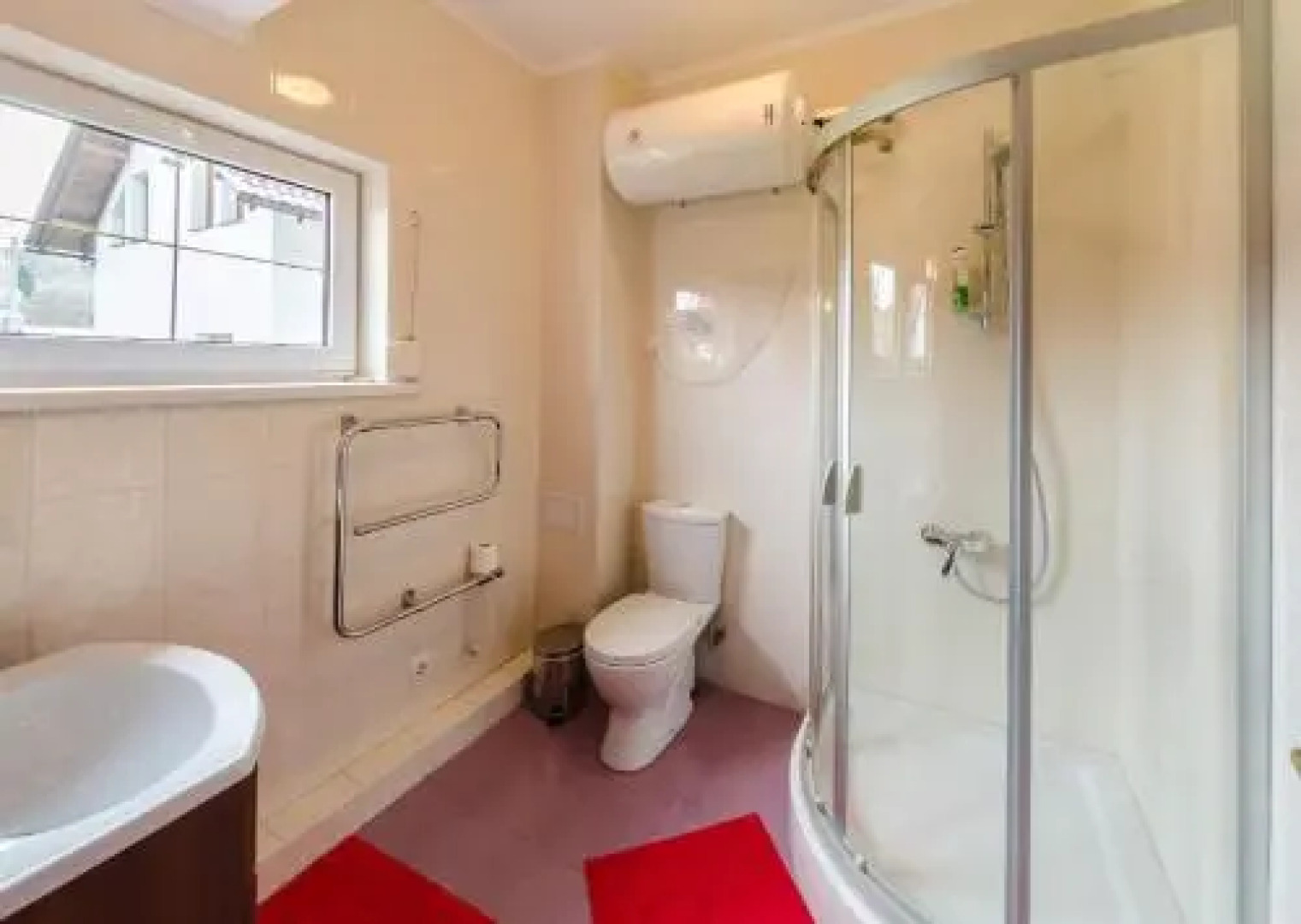 Gallery of Mountains Holiday Home