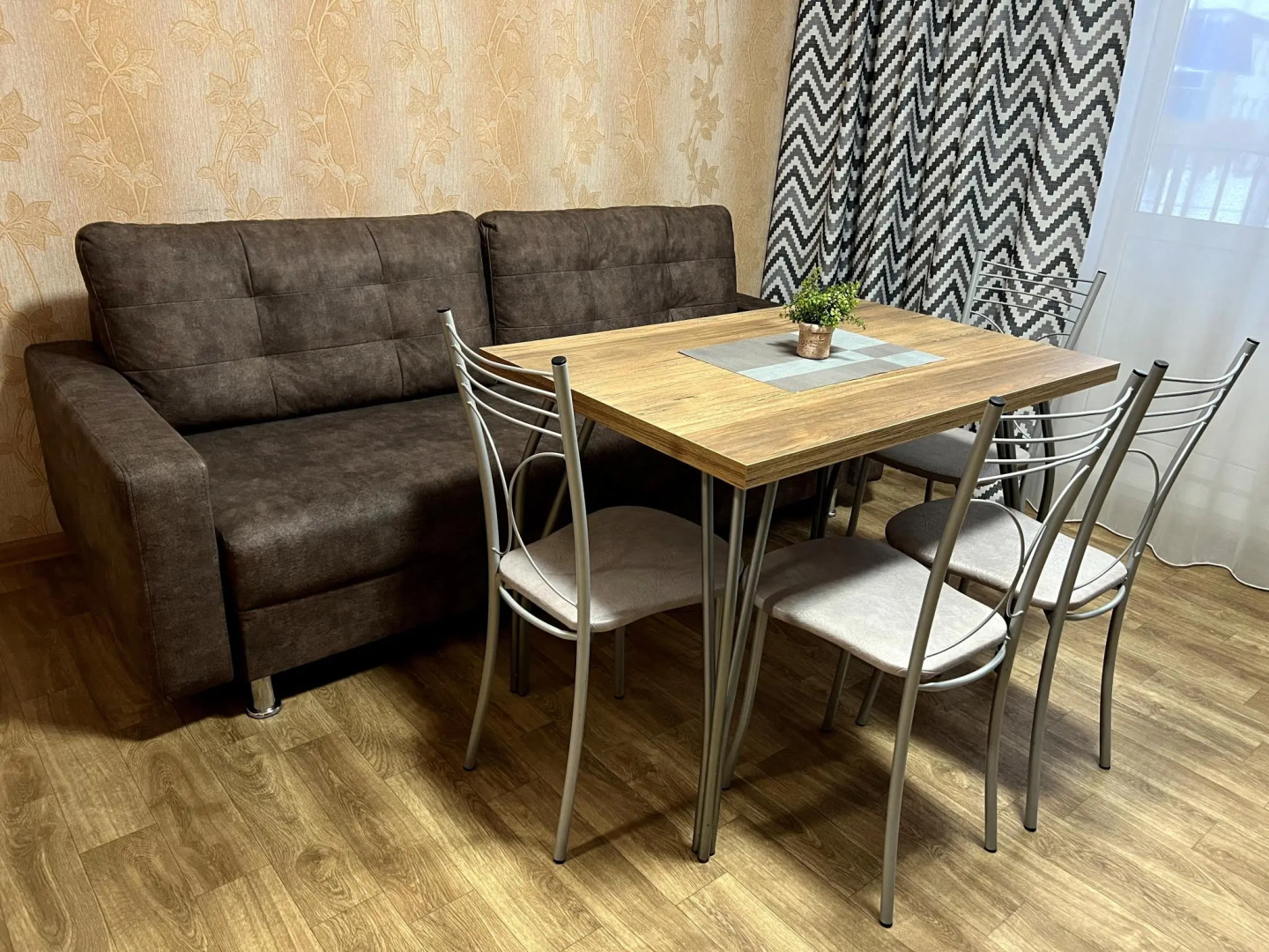 Сутки как дома на улице Крупской 93А