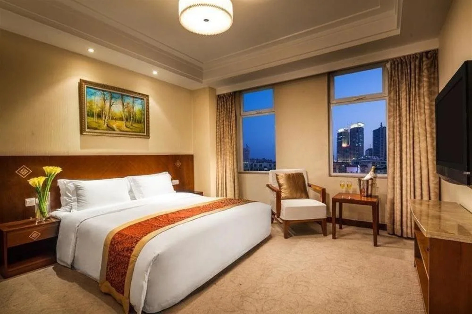 Jinan Luneng Xinyi Hotel