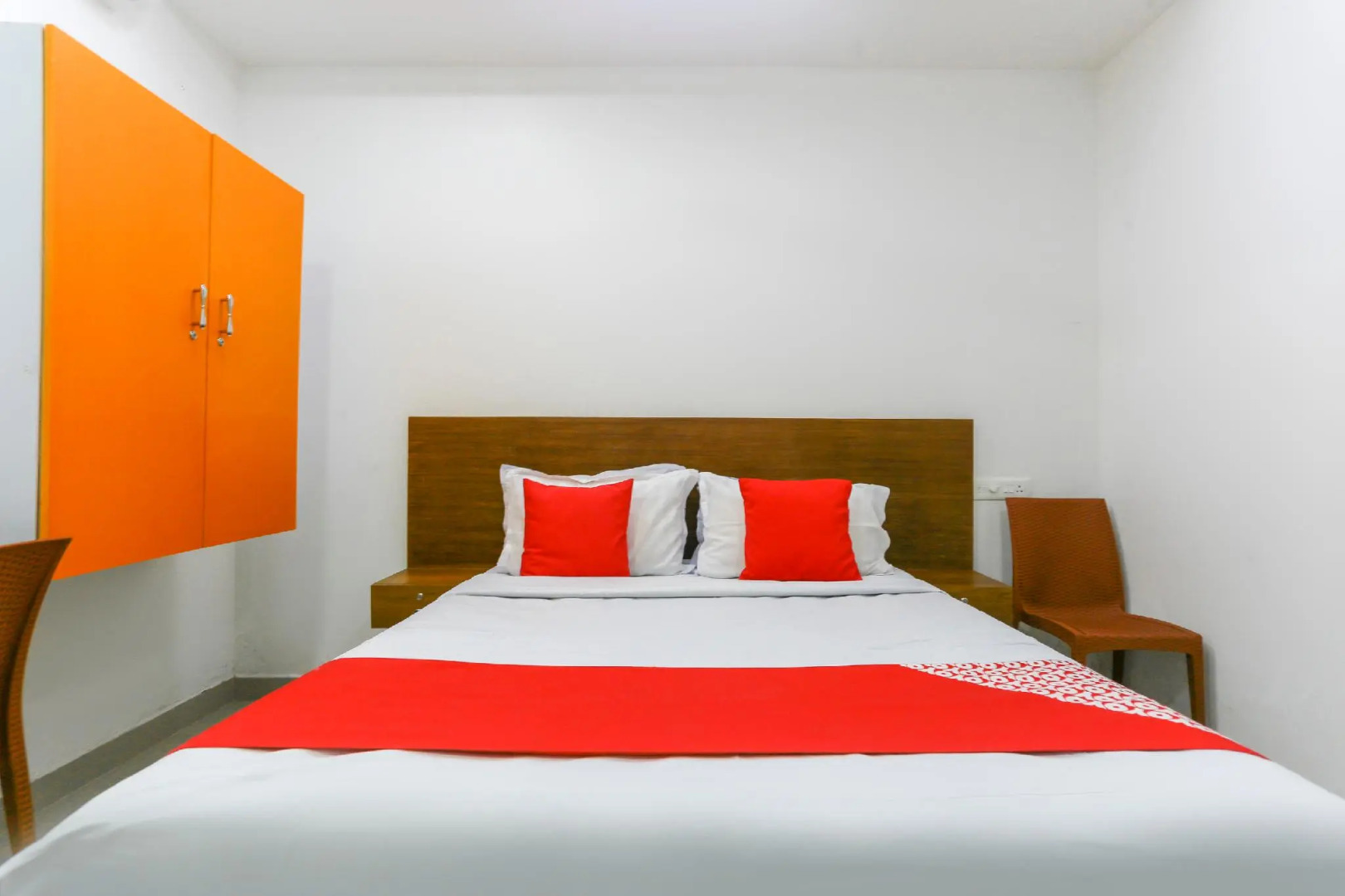 OYO 69396 Michaels Residency