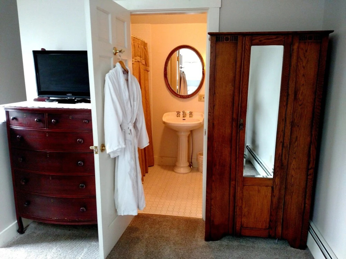 Heart of the Village Inn