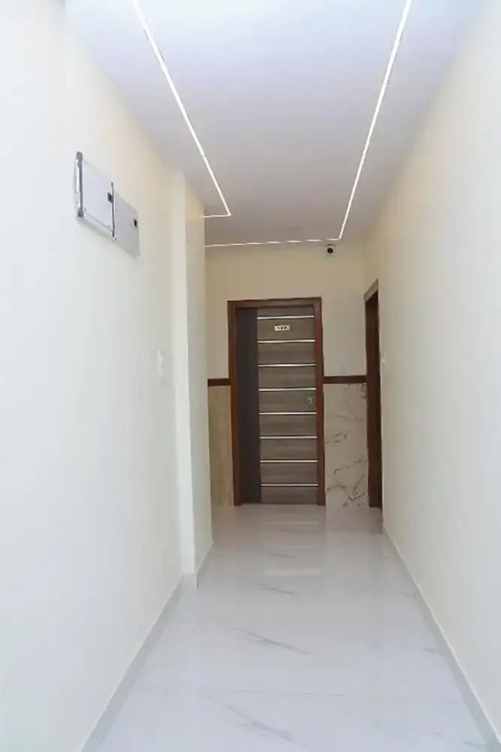 Hotel Royal Garuda Palace