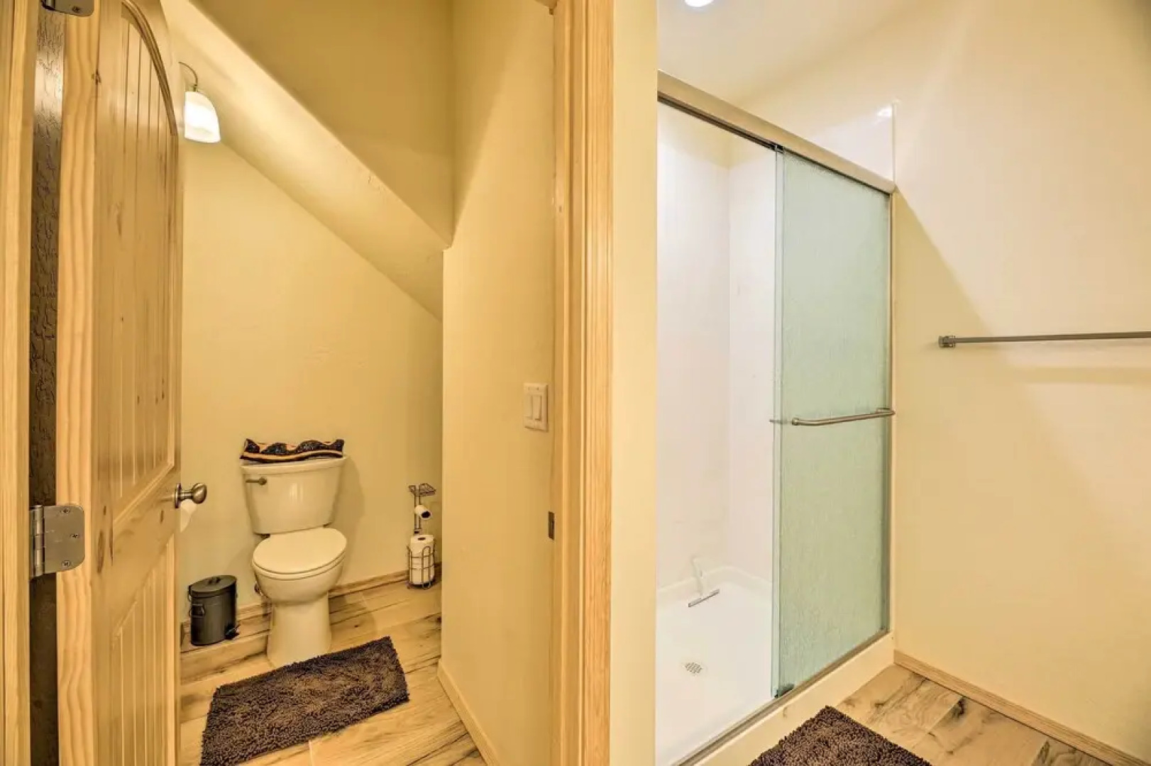 Cozy Show Low Cabin w/ Golfing & Paved Hiking!