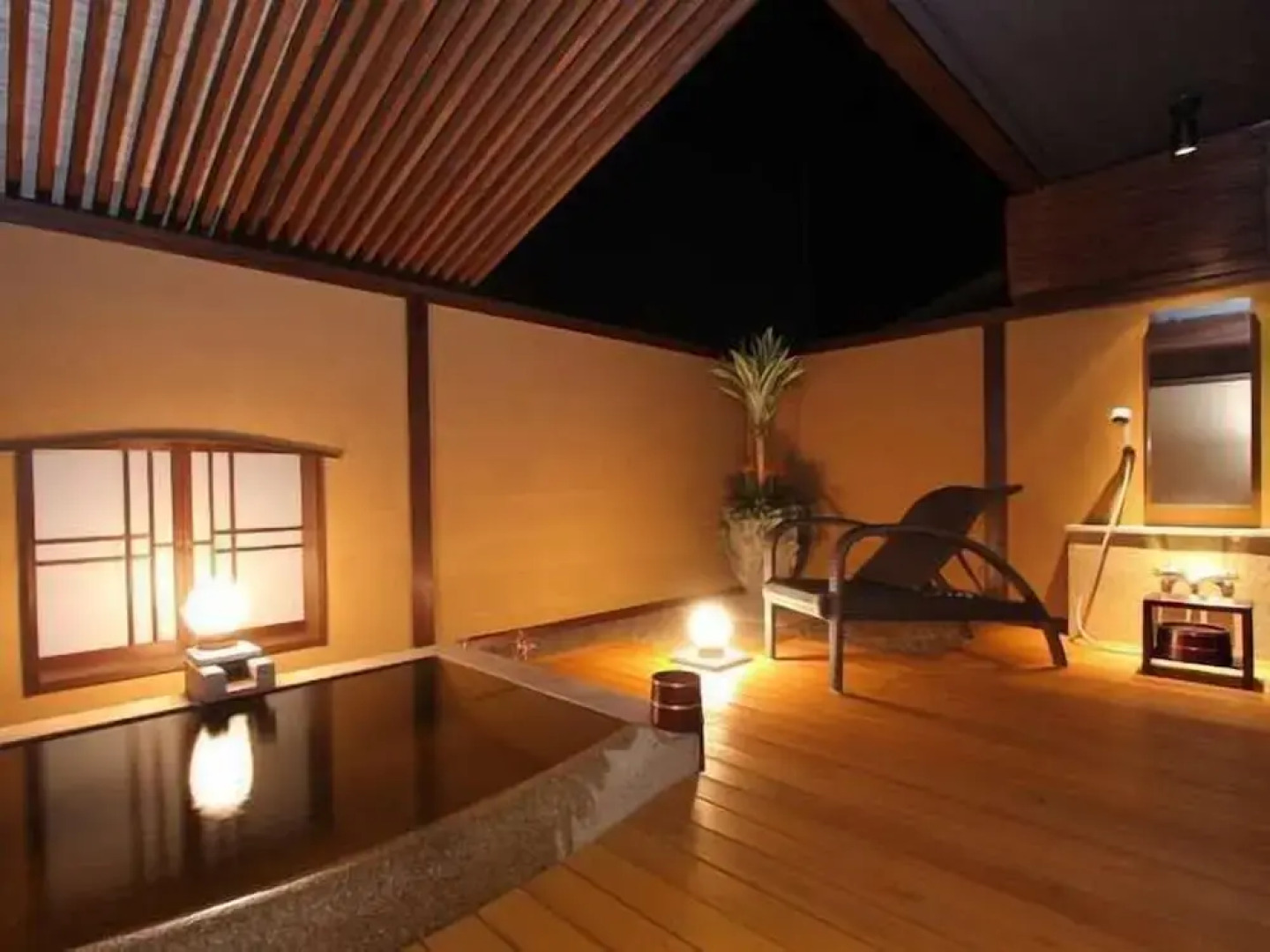 Urban Villa Konaya Hotel