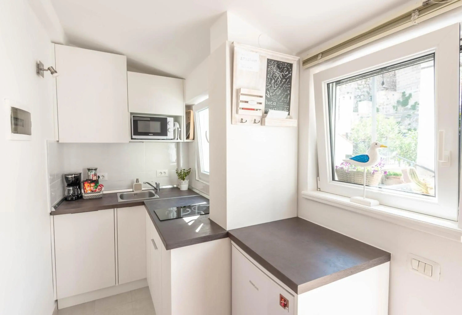 Mediterranean terrace apartment with Bikes & SUP