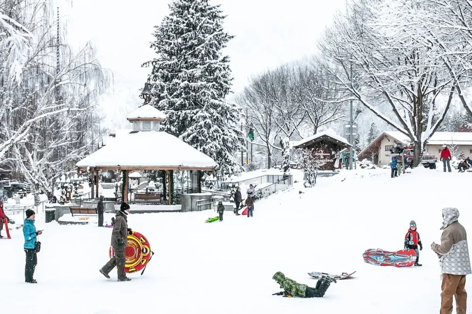 Paws in the Mountains Holiday home 2 NW Comfy Cabins