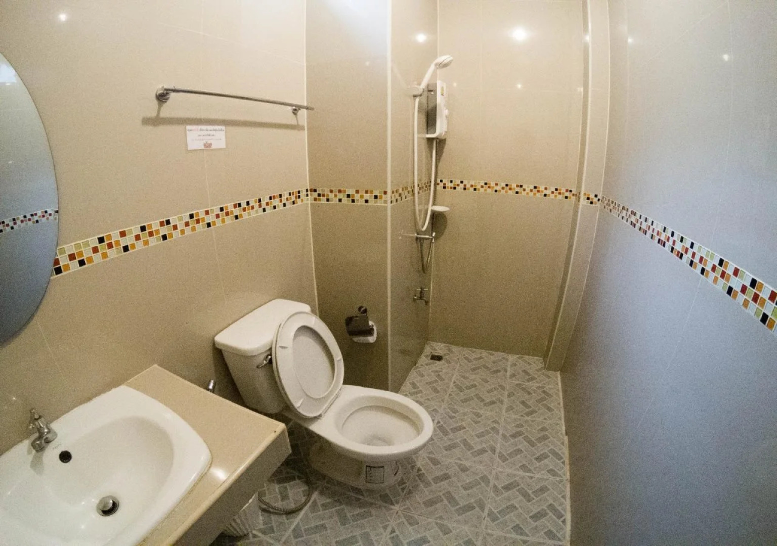 Holland Resort Phuket (SHA Extra Plus)