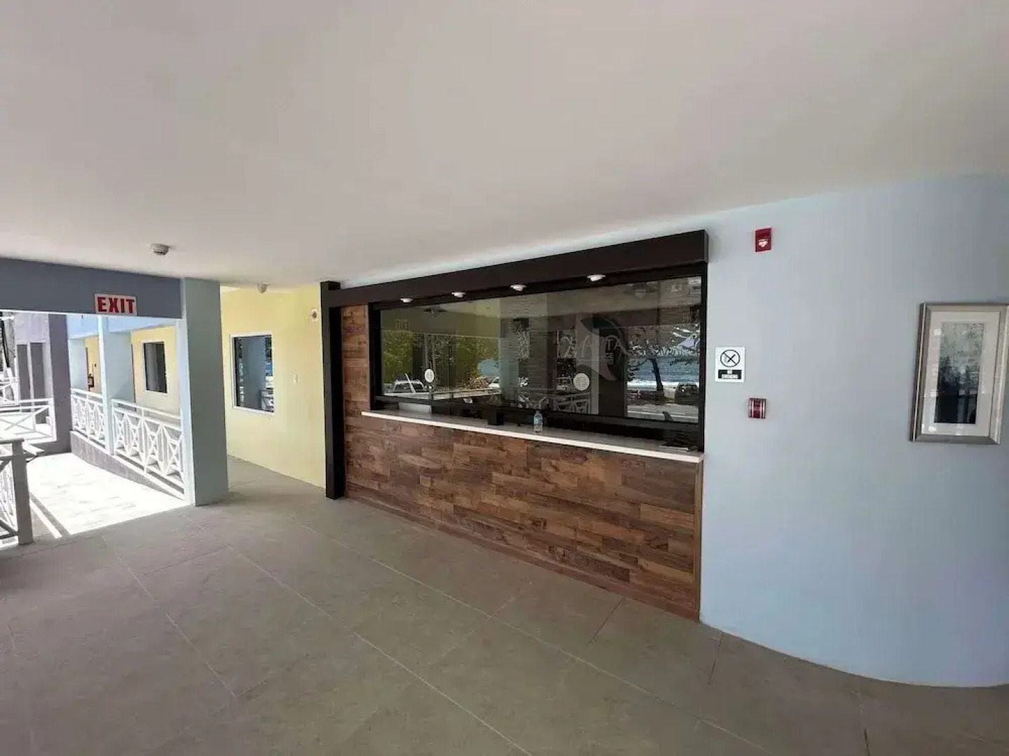 Manta Lodge Hotel and Dive Centre