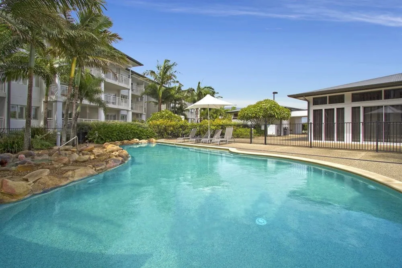 Resort On The Beach 4118/19