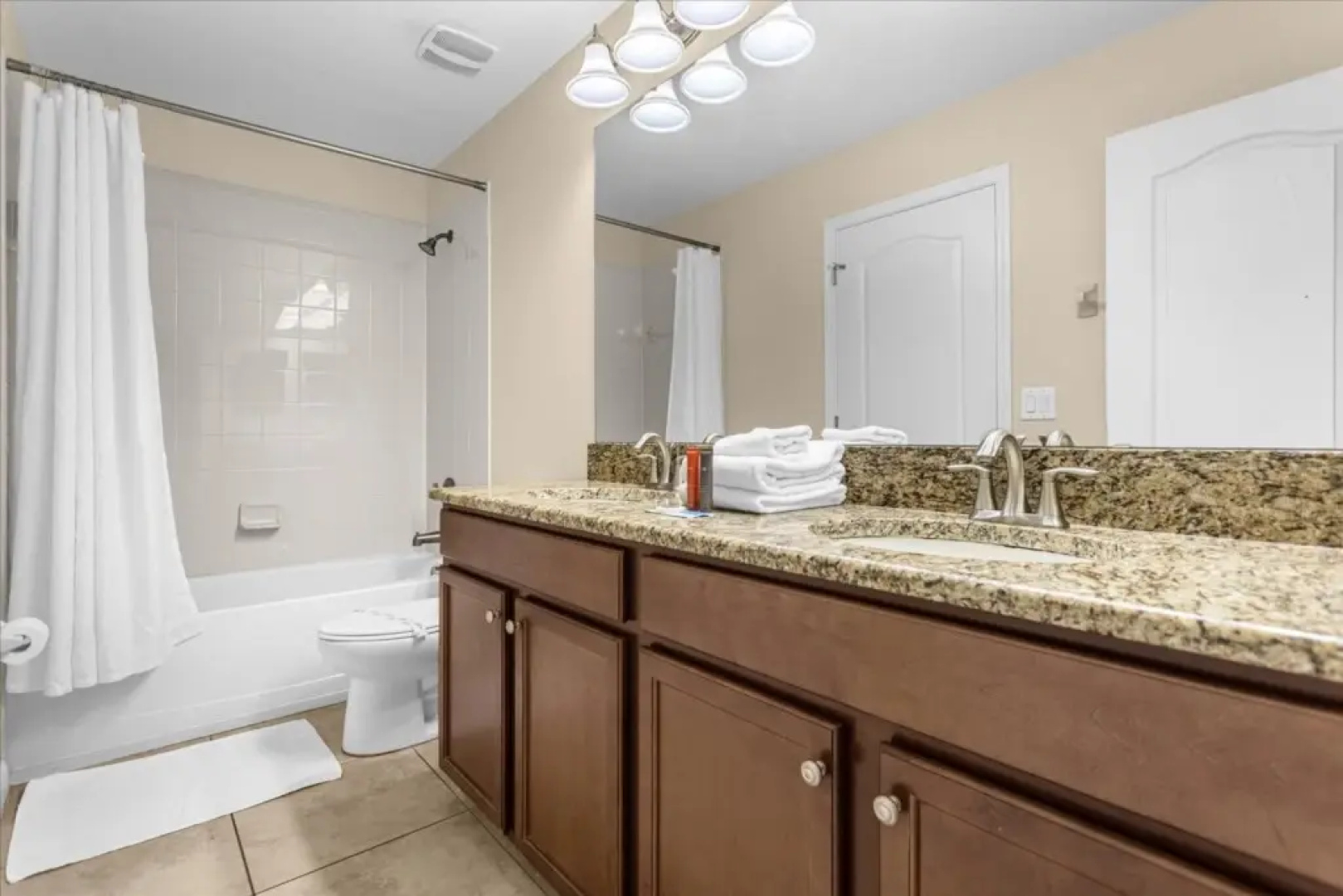 7 Bedrooms / 5 Bathrooms / Champions Gate (1532 MV), Davenport, US
