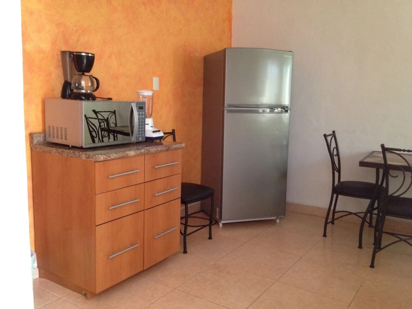 Terracota Corner Room