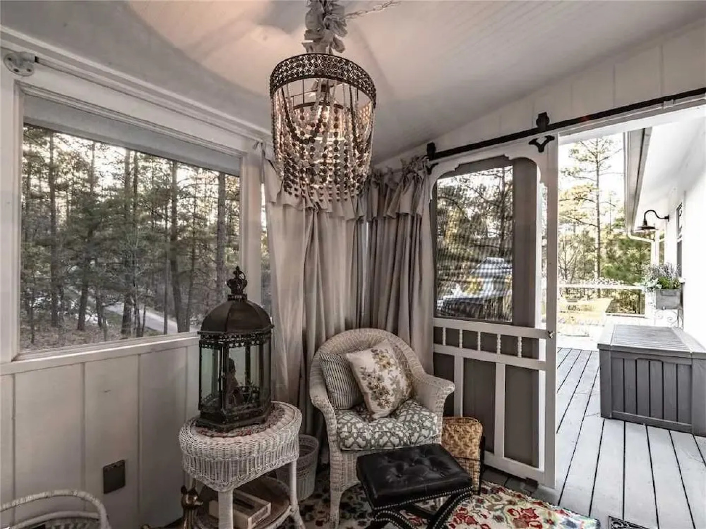 Bella Luna Cottage - Three Bedroom Cabin