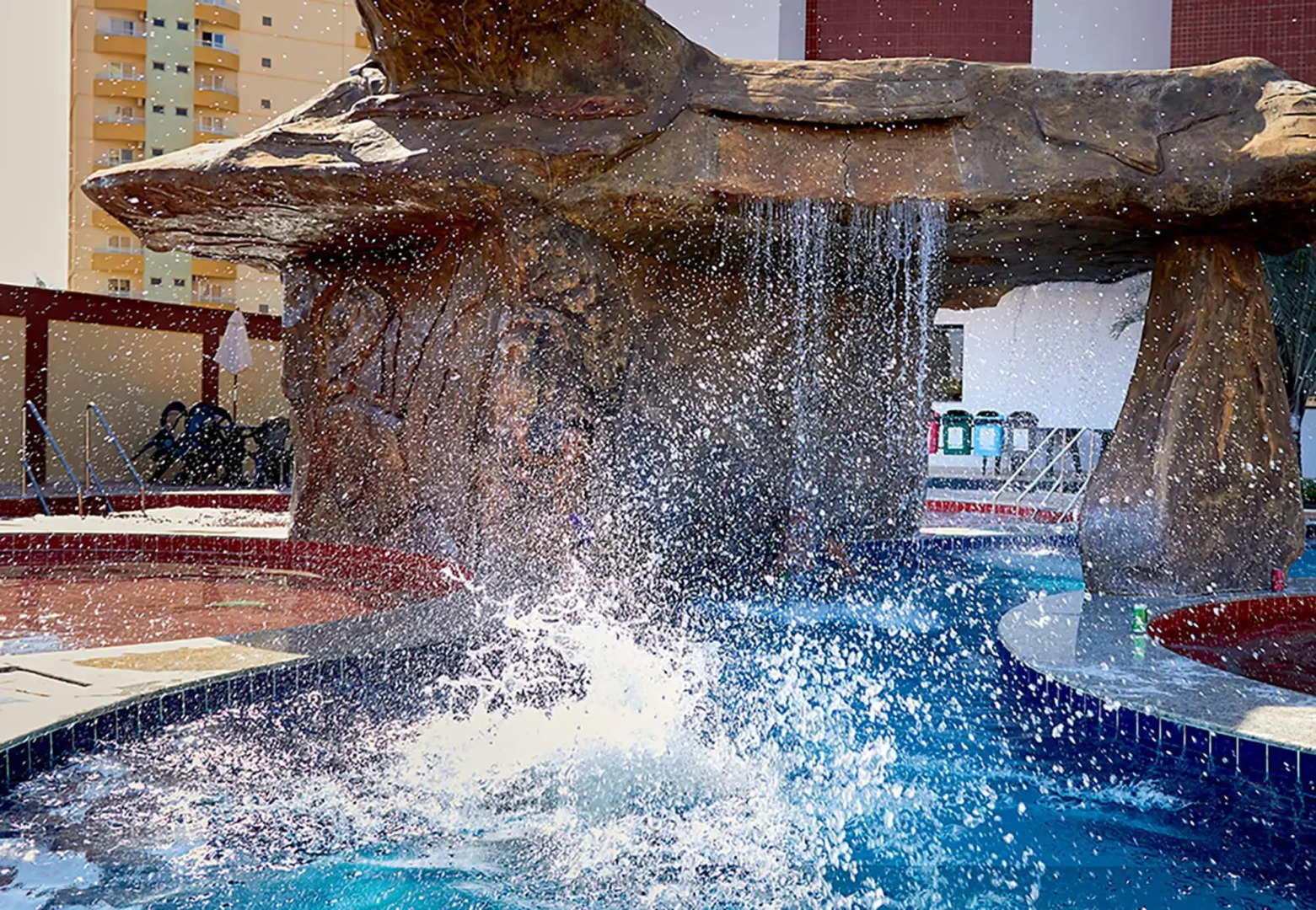 Golden Dolphin Supreme OFICIAL