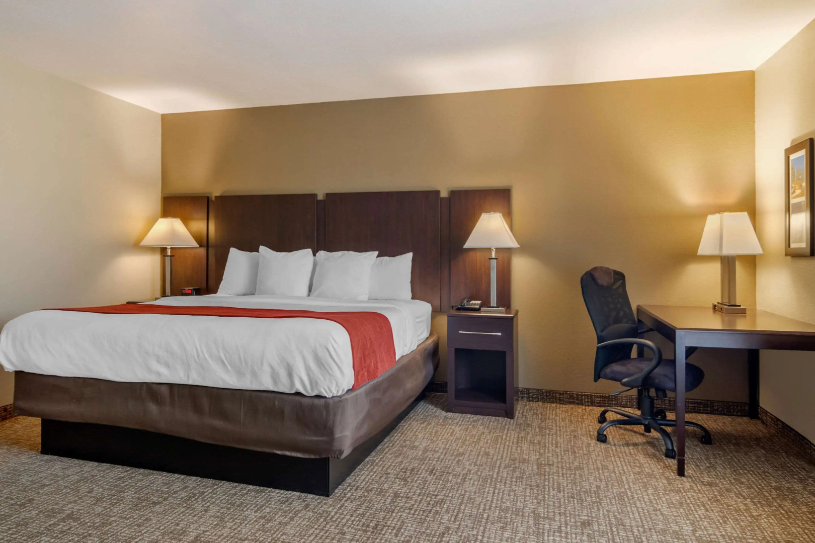 Comfort Inn & Suites Perry National Fairgrounds Area