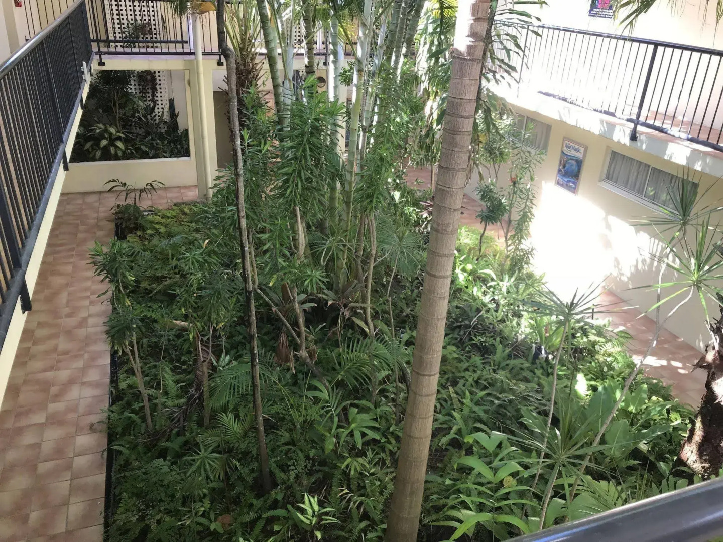 Villa Vaucluse Apartments of Cairns