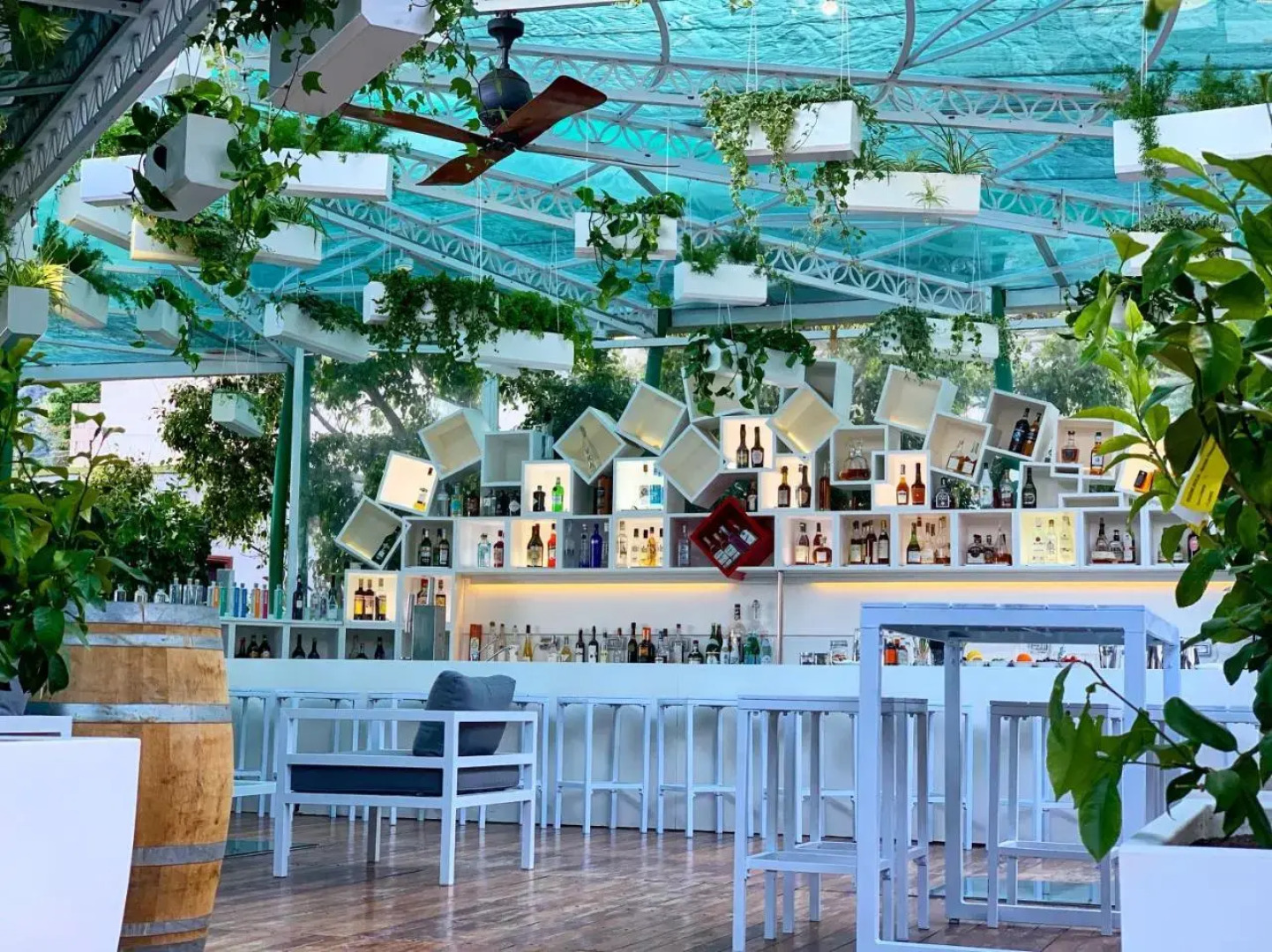 Quattro Passi Relais