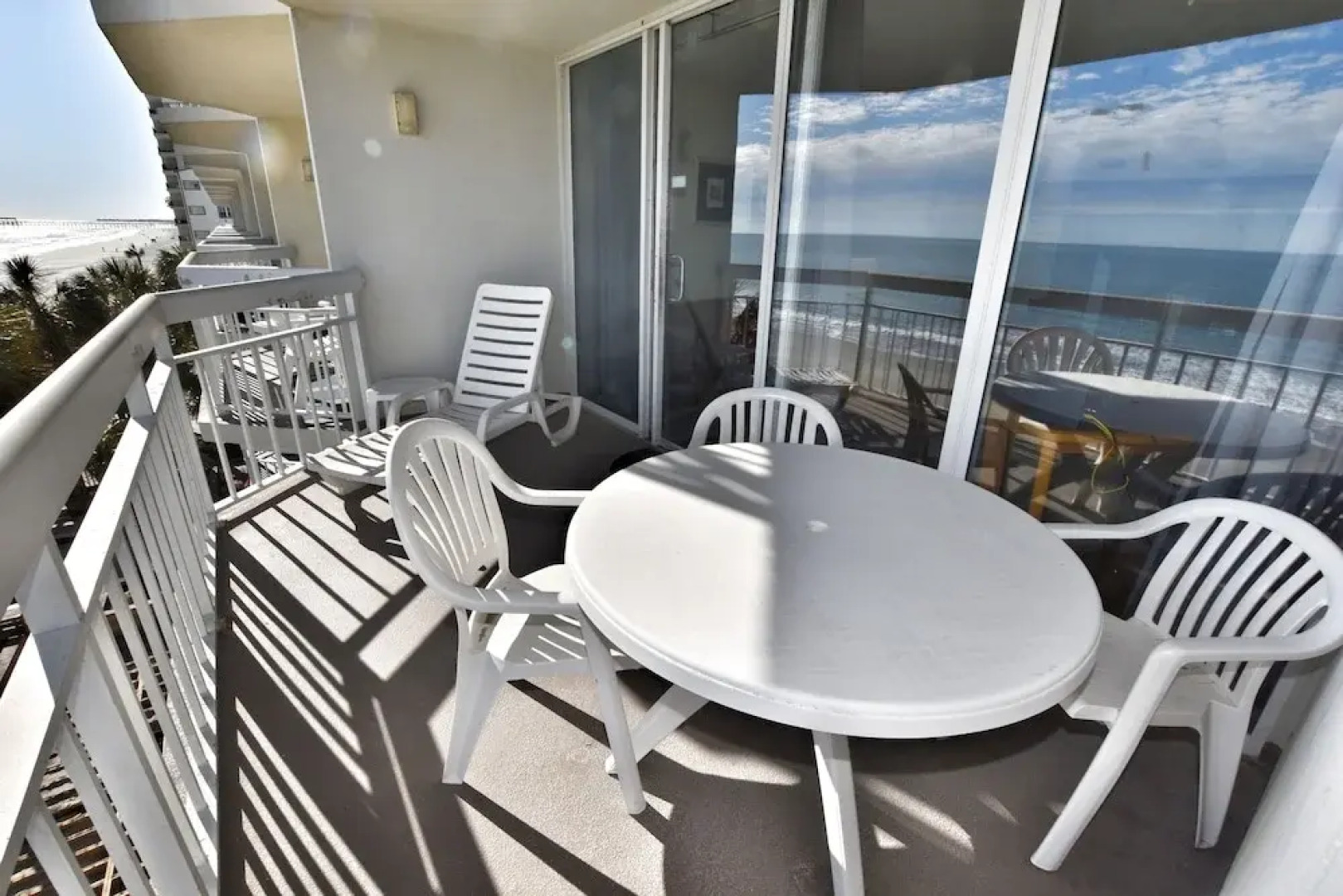 0301 Waters Edge Resort 3 Bedroom Condo by Redawning