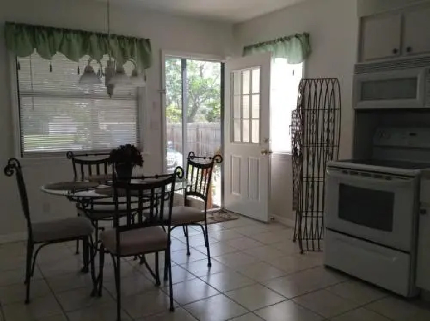 Paradise Cove Unit 10