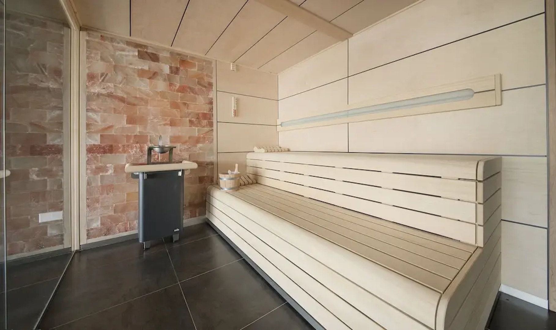 Exclusive Tamarit Villa TH 85