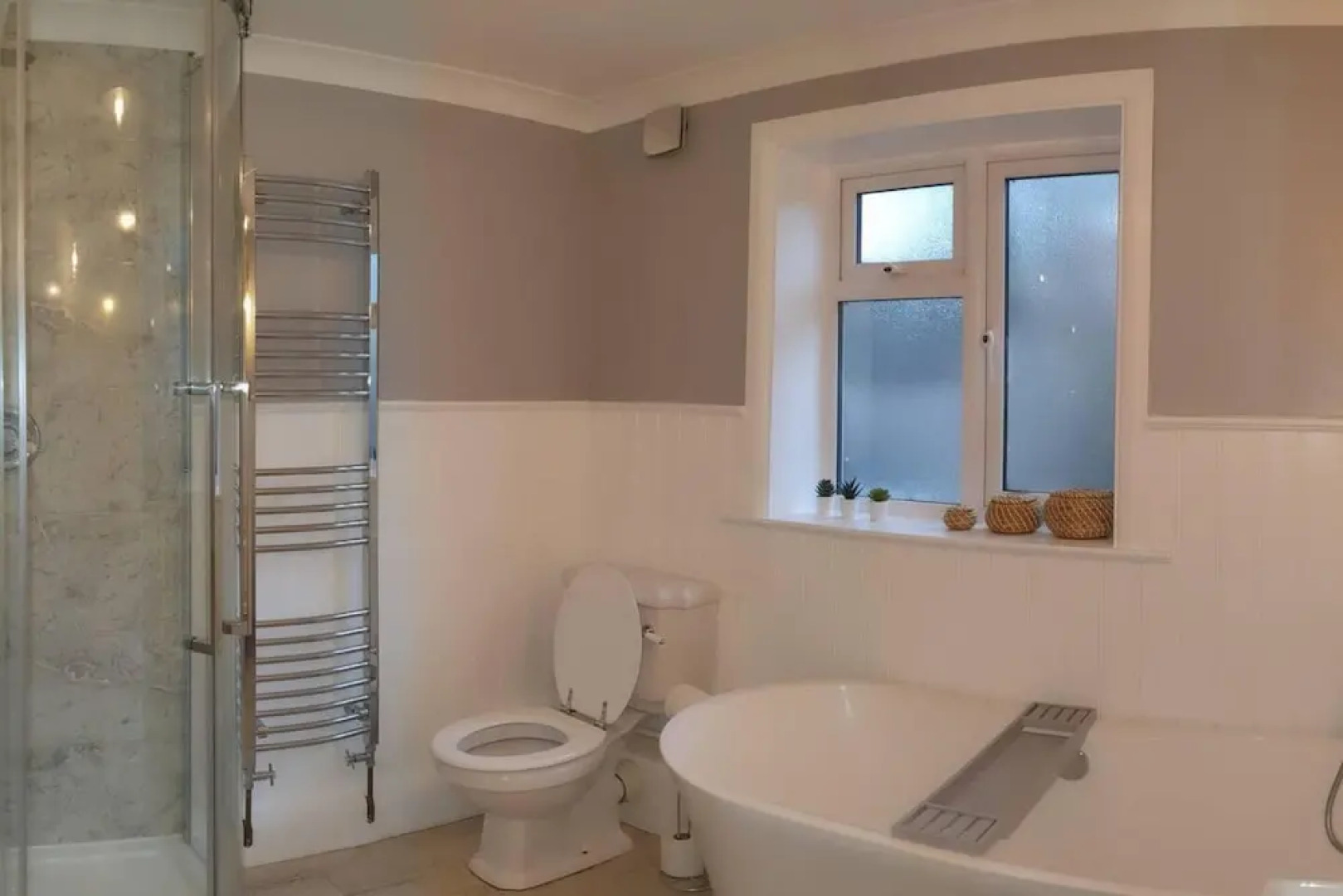 Spacious 2-bedroom Family Flat in Iver Heath