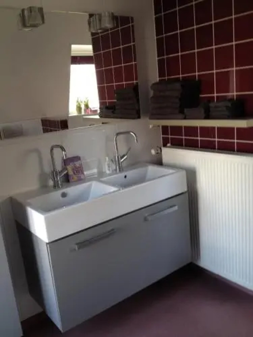 Bed en Brochje de Kaai