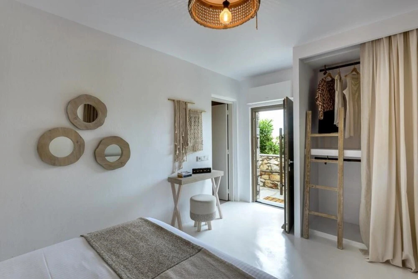 IVR Villa Almeida - Villa Almeida