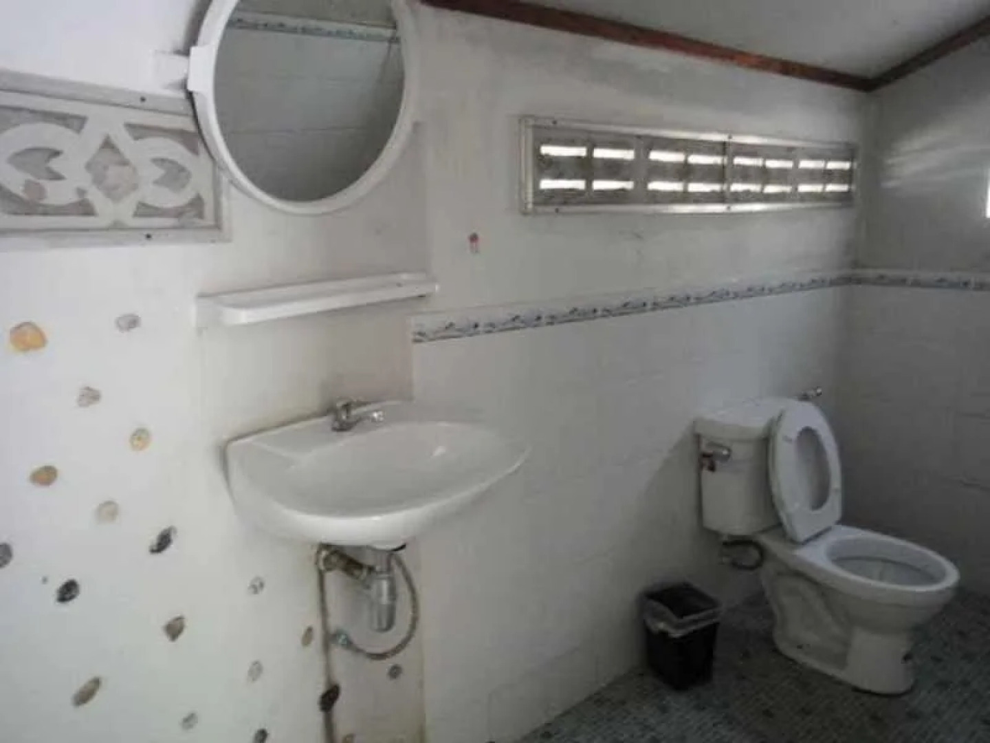 Baan Suan Rim Nam Resort