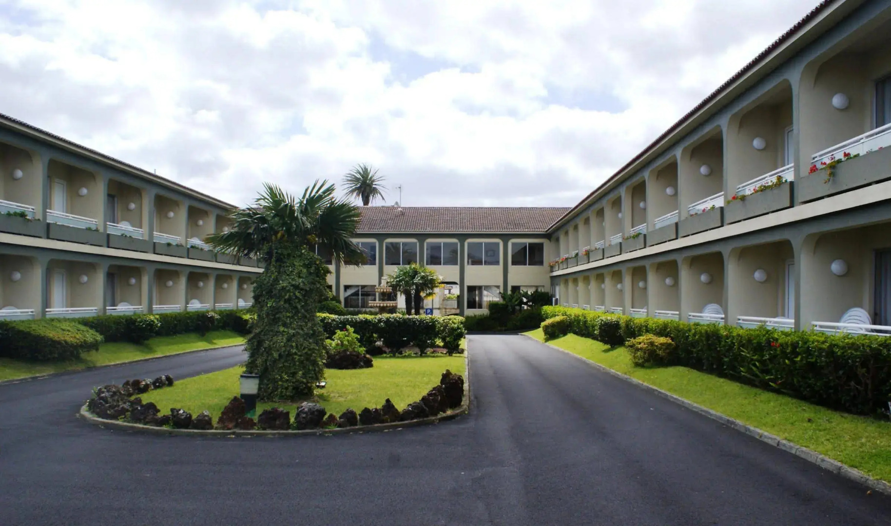 Canadiano - Urban Nature Hotel
