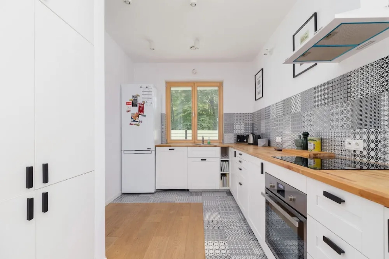 Beautiful House Korzkiew by Renters